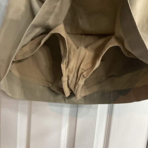 Lands end ladies skort in khaki - Picture 3 of 5